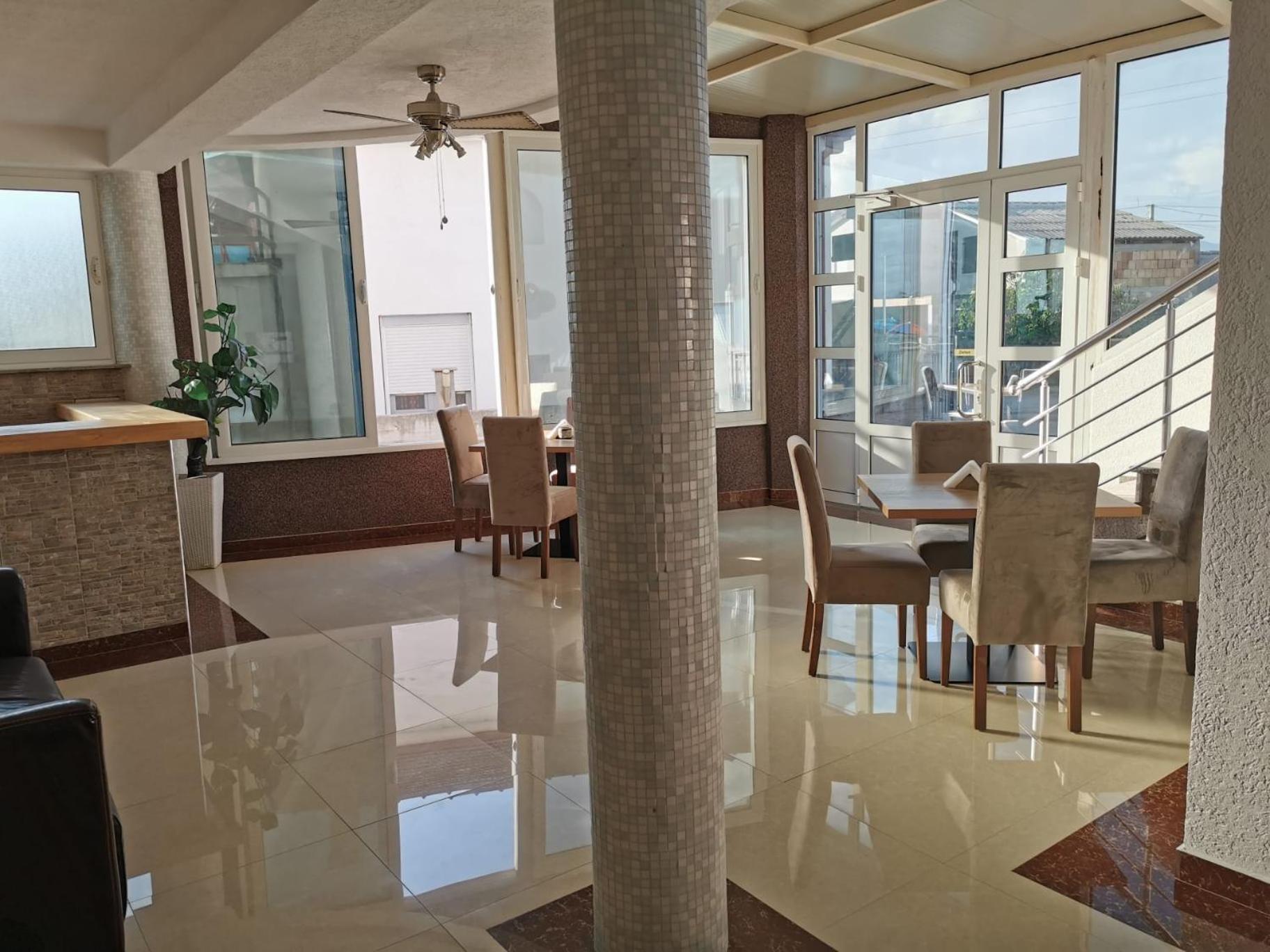 "House Muenster" Bed&Breakfast - Ulcinj Дони-Штой Экстерьер фото