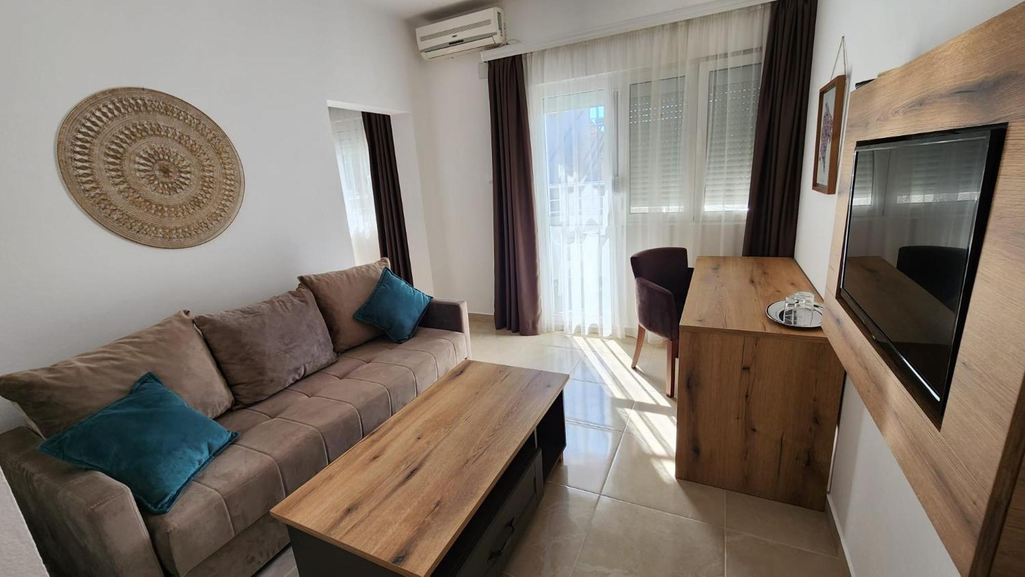 "House Muenster" Bed&Breakfast - Ulcinj Дони-Штой Номер фото