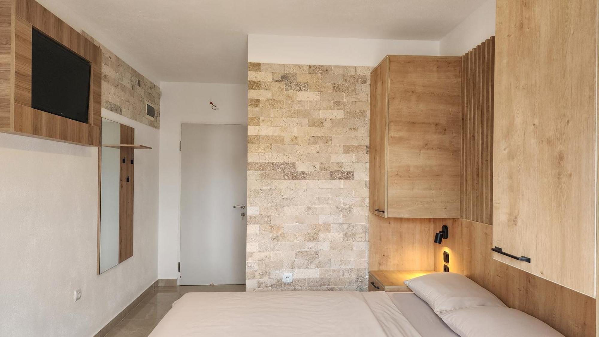 "House Muenster" Bed&Breakfast - Ulcinj Дони-Штой Номер фото